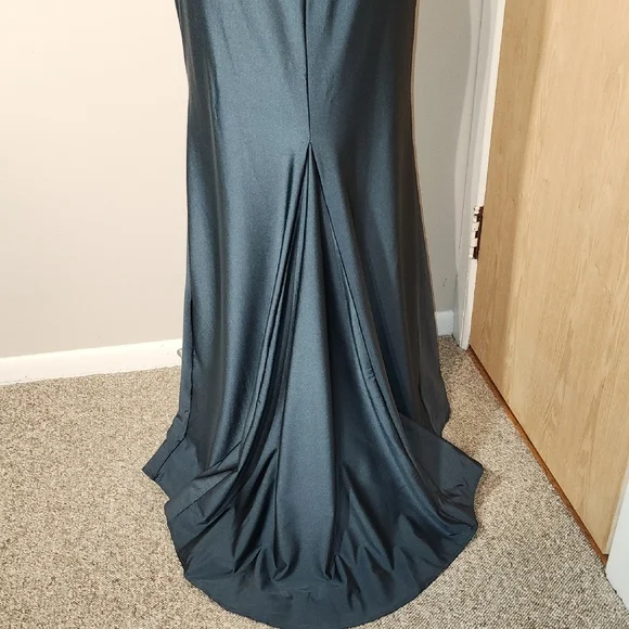 Green Sleeveless Square Neck Maxi Sundress